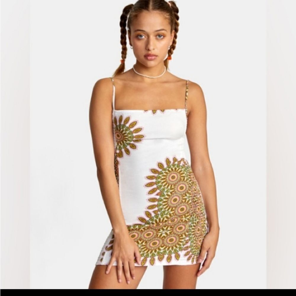 RVCA Kelsey Brookes‎ Dress X-Small Ivory Serotonin Dress  Wave Riding Vehicles